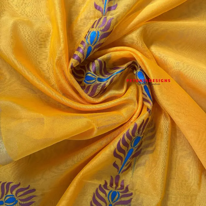 Elegant Feather Kurta Dupatta Set Elegant peacock feather-themed kurta and dupatta set perfect for women’s festive or casual ethnic style